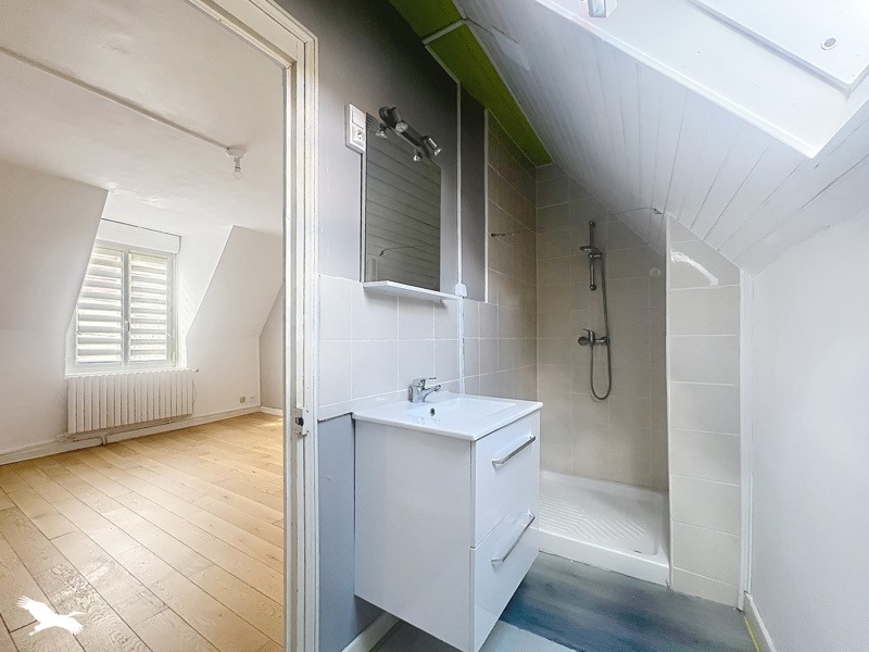Vente Maison ST AMAND MONTROND - 3 pièces -72 m² - (18200)