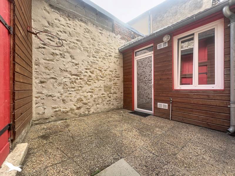 Vente Maison ST AMAND MONTROND - 3 pièces -72 m² - (18200)
