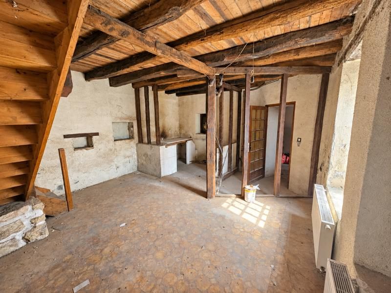 Vente Appartement Saint-Amand-Montrond - 6 pièces -224 m² - (18200)