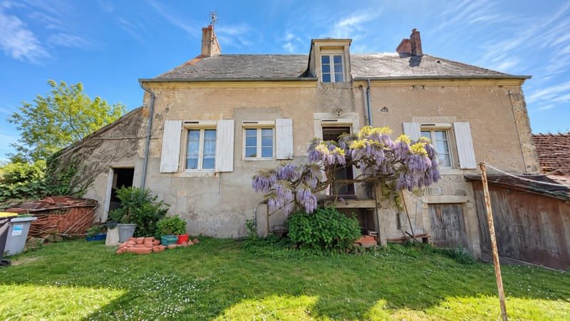 Vente Maison Nozières - 5 pièces -148 m² - (18200)
