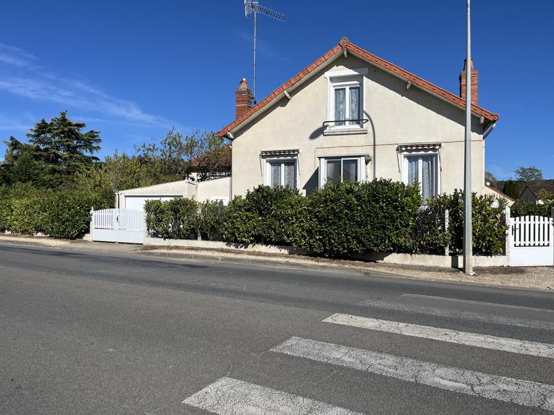 Maison 4 pièces 90 m² · à Saint-Amand-Montrond · 90 m² · 104 139 €