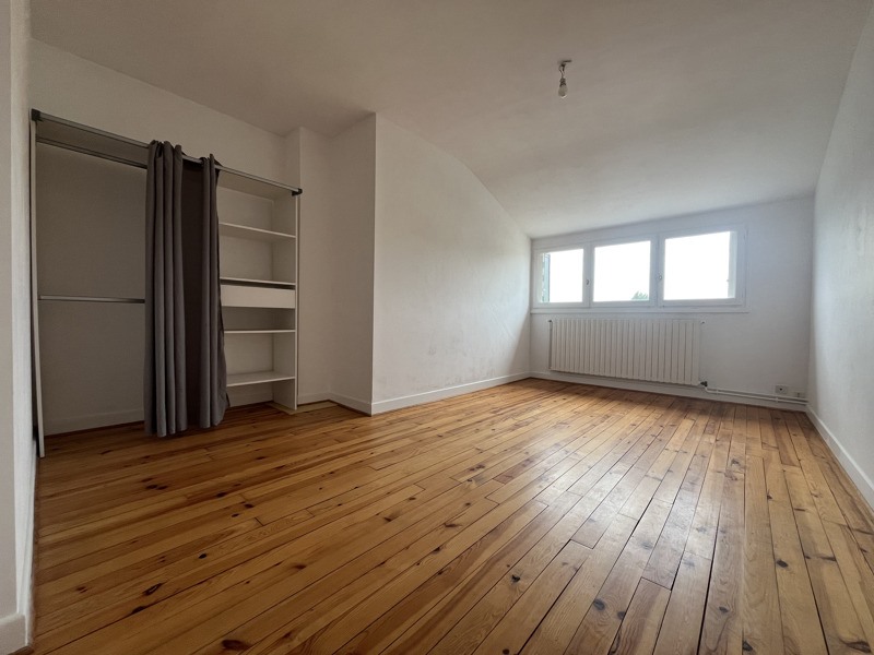Vente Maison Saint-Amand-Montrond - 5 pièces -117 m² - (18200)