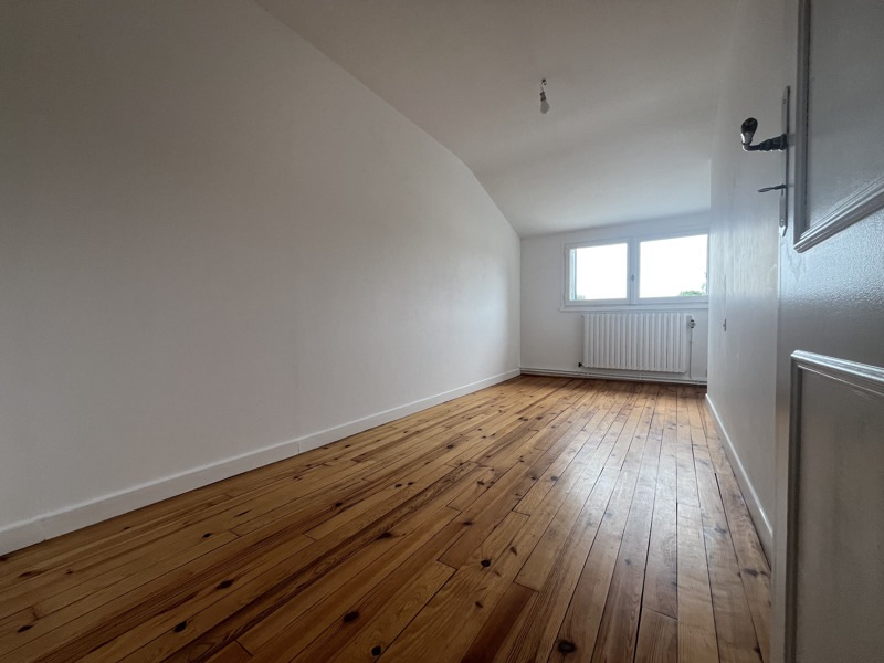 Vente Maison Saint-Amand-Montrond - 5 pièces -117 m² - (18200)