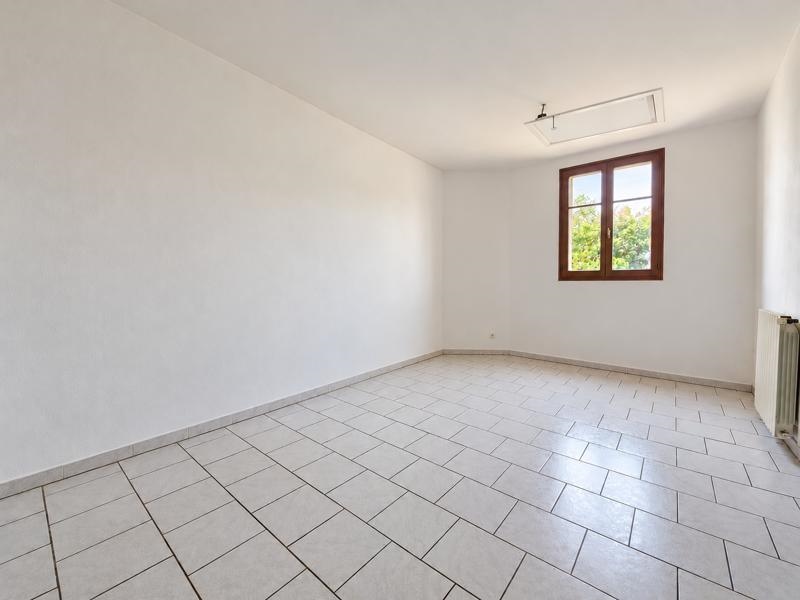 Vente Maison Saint-Amand-Montrond - 6 pièces -103 m² - (18200)