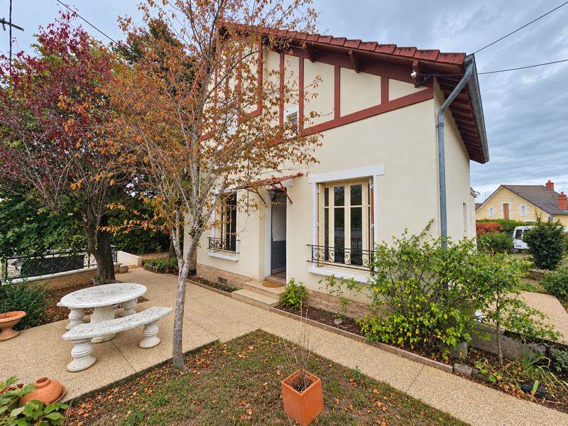 Vente Maison ST AMAND MONTROND 18200 6 pièces - 103 m²