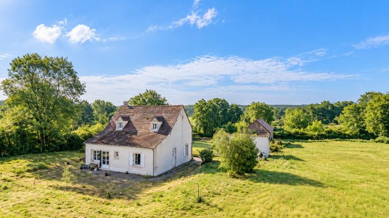 Vente Maison Loye-sur-Arnon - 5 pièces -177 m² - (18170)