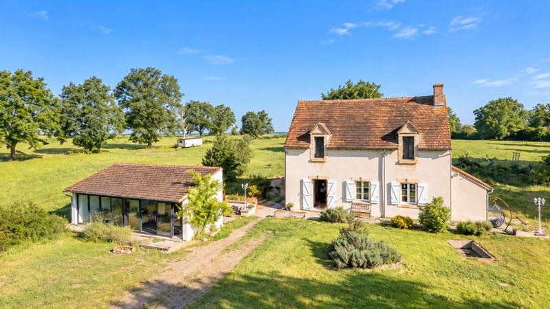 Vente Maison Loye-sur-Arnon - 5 pièces -177 m² - (18170)