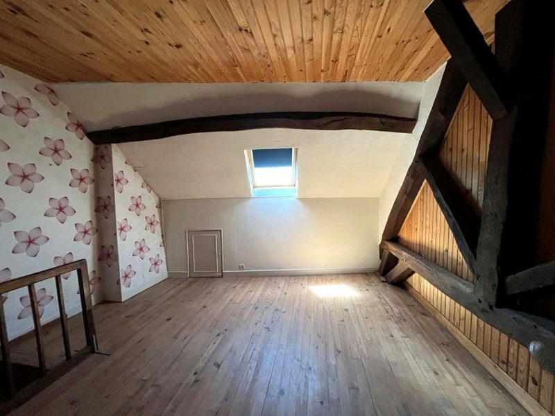 Vente Maison Saint-Amand-Montrond - 6 pièces -133 m² - (18200)