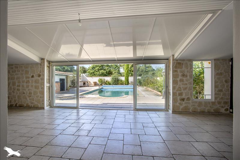 Vente Maison ECHILLAIS - 6 pièces -170 m² - (17620)