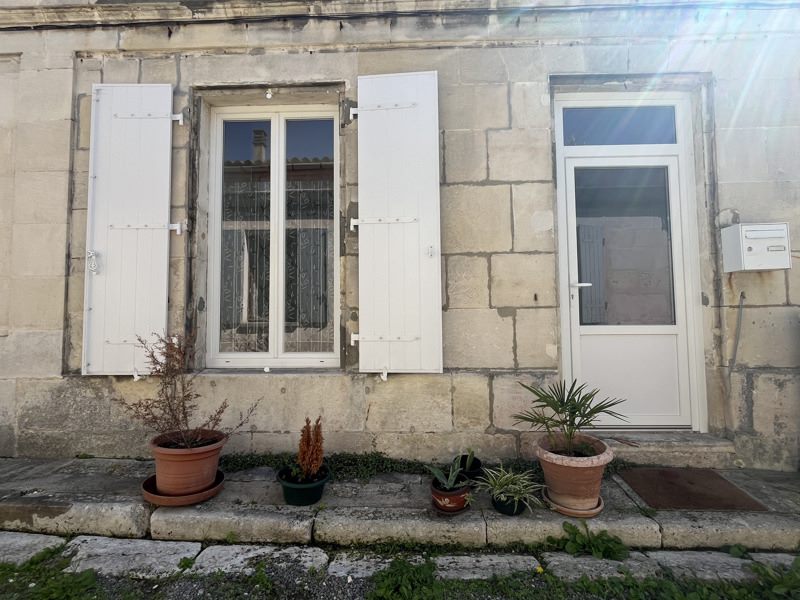 Vente Maison ROCHEFORT 17300 2 pièces - 35 m²