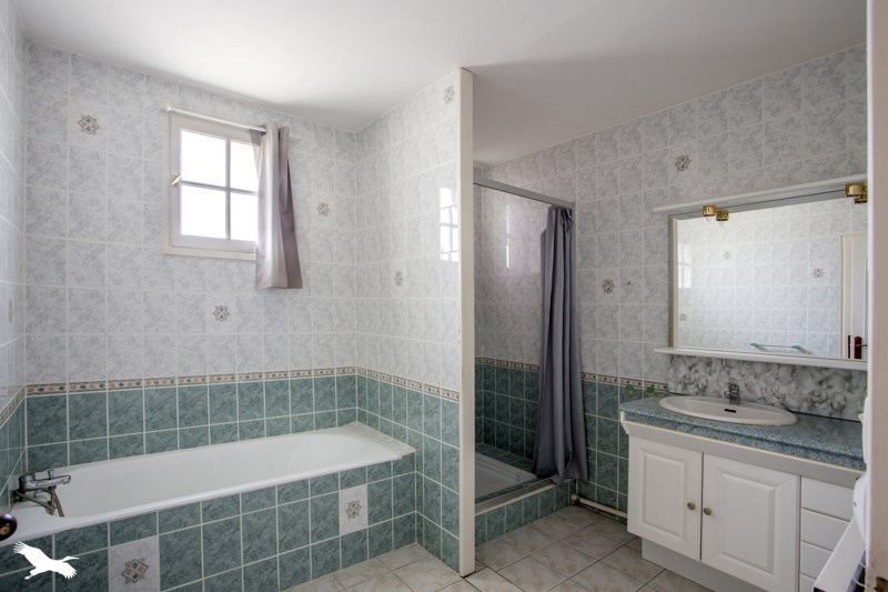 Vente Maison ROCHEFORT - 5 pièces -100 m² - (17300)