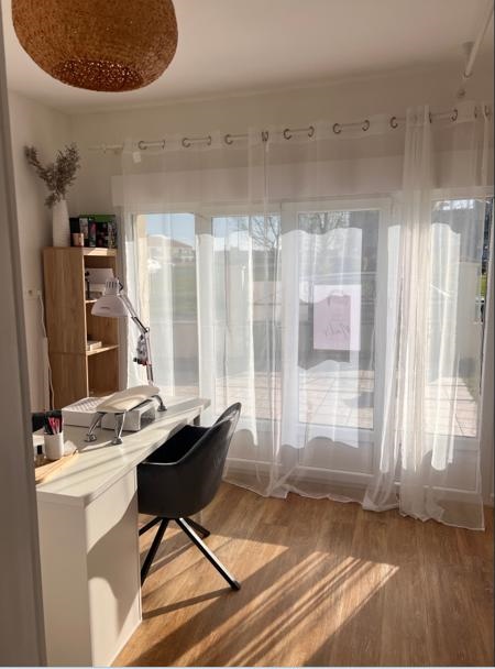 Vente Maison ECHILLAIS - 7 pièces -100 m² - (17620)