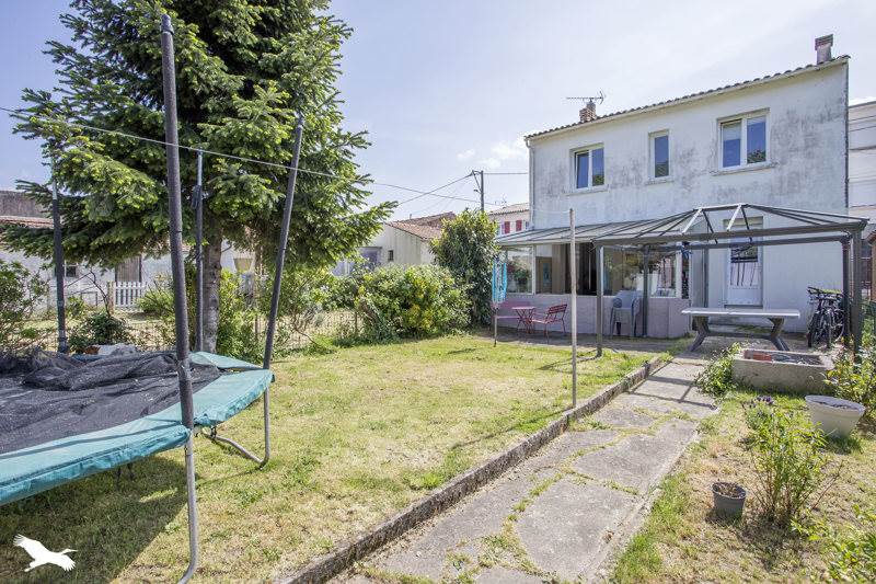 Vente Maison ROCHEFORT - 5 pièces -83 m² - (17300)