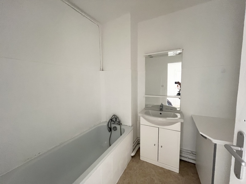 Vente Appartement CHATEAUROUX - 3 pièces -62 m² - (36000)