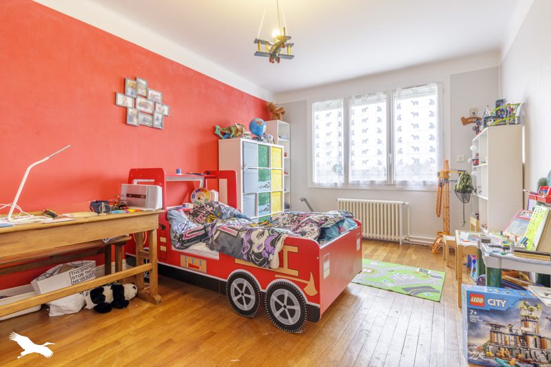 Vente Maison CHATEAUROUX - 6 pièces -171 m² - (36000)