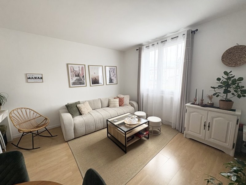 Vente Appartement CHATEAUROUX - 4 pièces -100 m² - (36000)