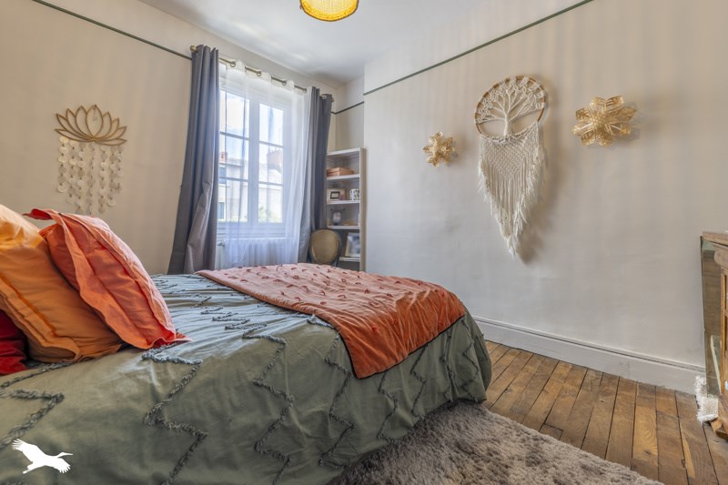 Vente Maison CHATEAUROUX - 5 pièces -153 m² - (36000)