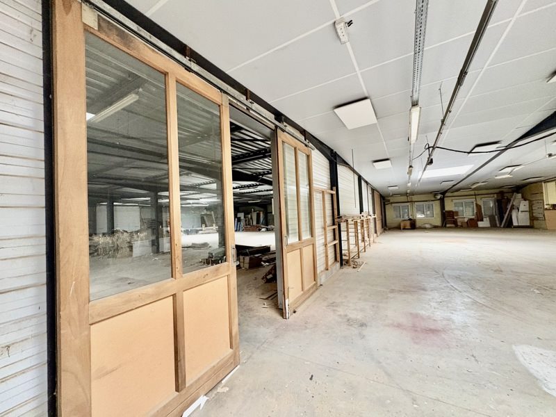 Vente Immeuble ST MAUR - - 2 011 m² - (36250)