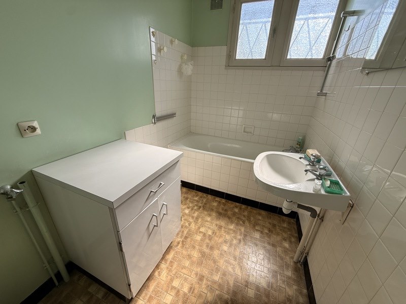 Vente Maison CHATEAUROUX - 5 pièces -89 m² - (36000)