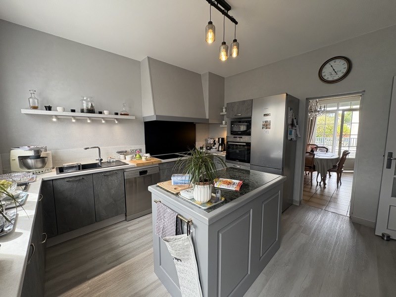 Vente Maison Châteauroux - 5 pièces -163 m² - (36000)