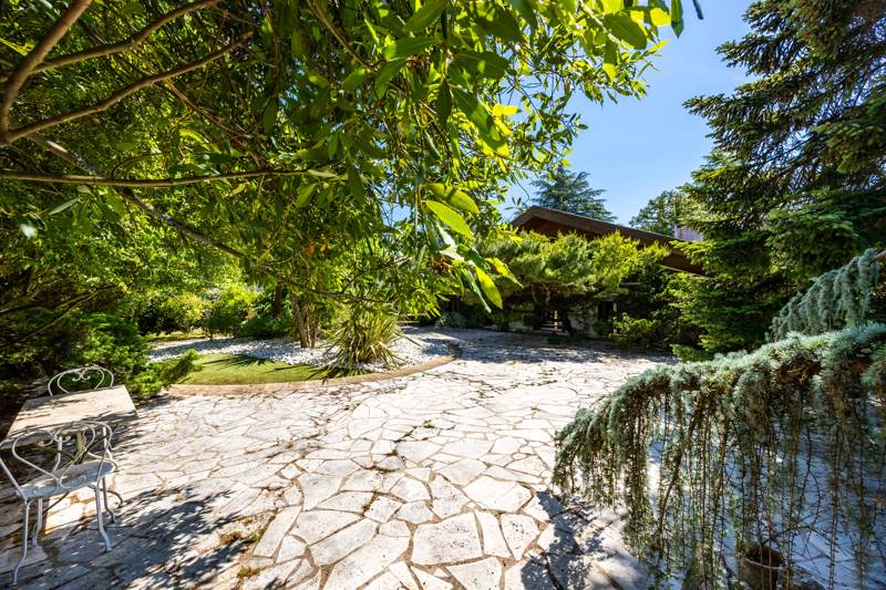 Vente Maison MERIGNAC - 7 pièces -227 m² - (33700)