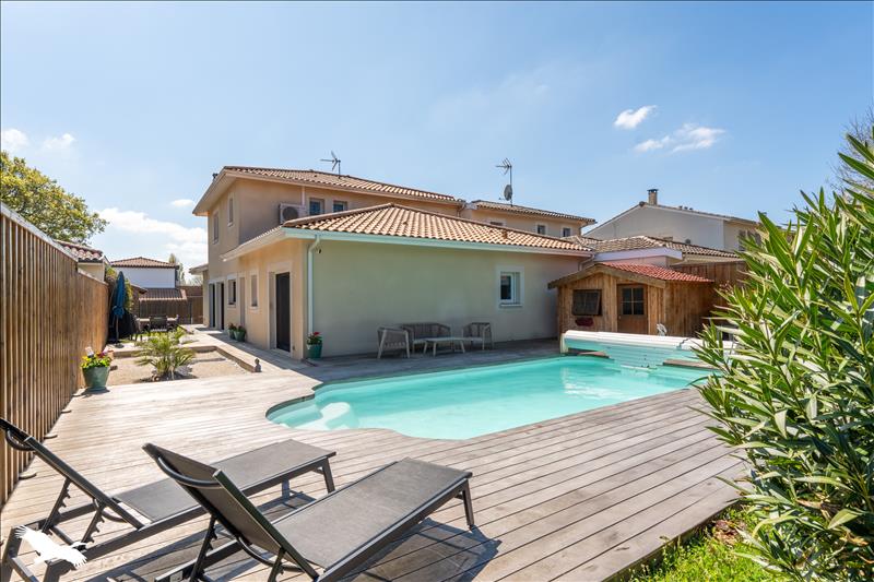 Vente Maison MERIGNAC - 6 pièces -167 m² - (33700)