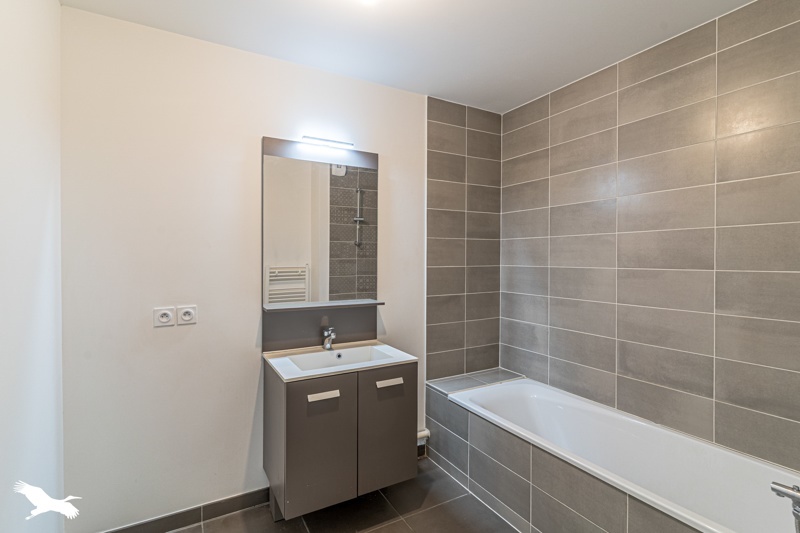 Vente Appartement MERIGNAC - 3 pièces -63 m² - (33700)