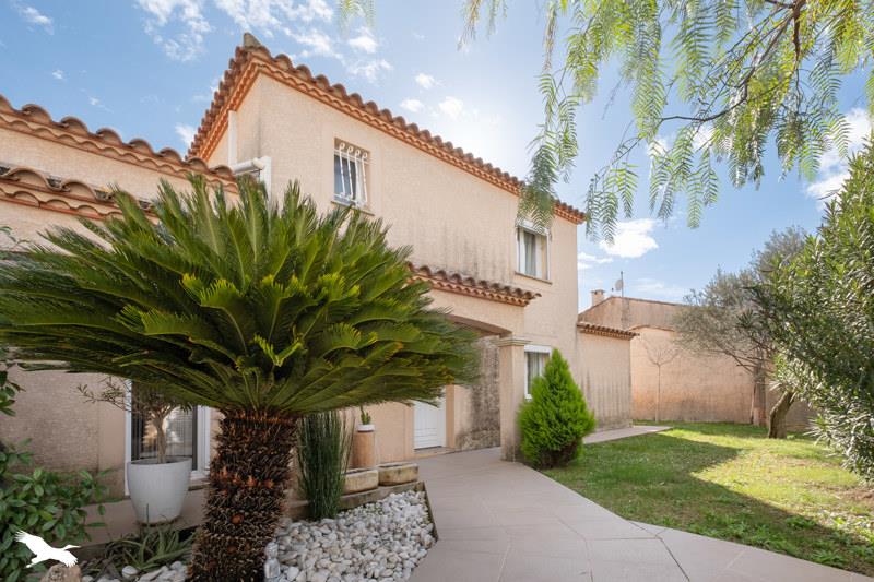 Vente Maison MAUGUIO - 5 pièces -133 m² - (34130)