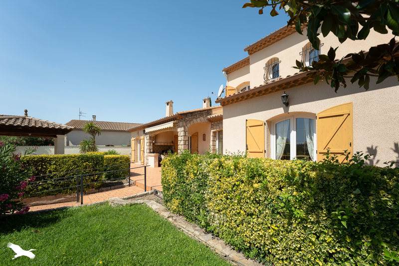 Vente Maison MAUGUIO - 6 pièces -135 m² - (34130)