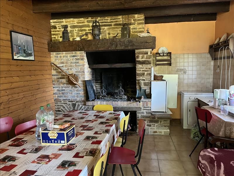 Vente Maison ST YRIEIX LA PERCHE - 1 pièce -35 m² - (87500)