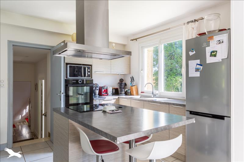 Vente Maison ST YRIEIX LA PERCHE - 6 pièces -192 m² - (87500)