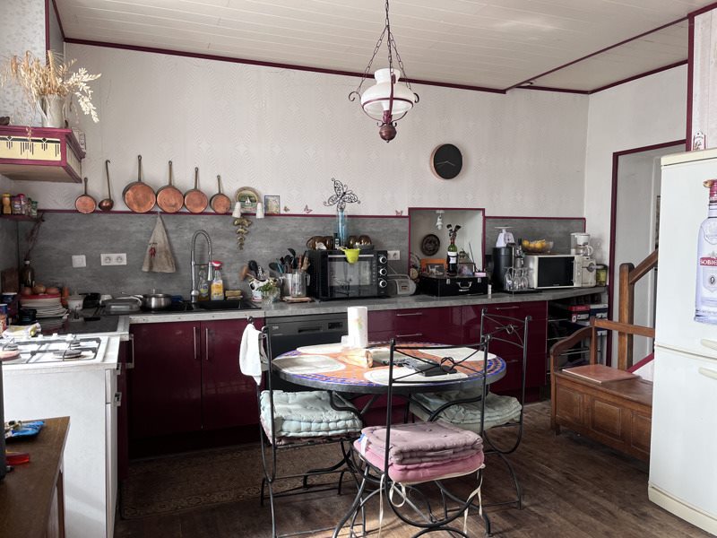 Vente Maison ST YRIEIX LA PERCHE - 5 pièces -125 m² - (87500)