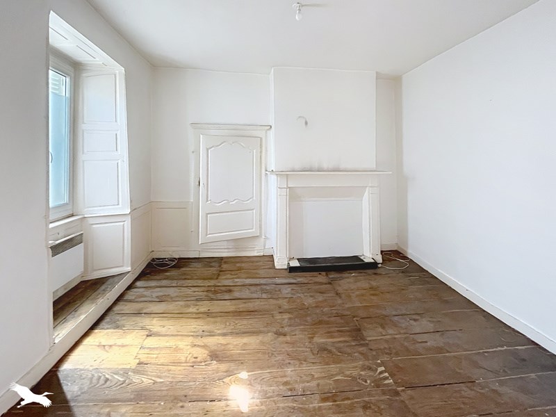 Appartement 4 pièces 83 m² · à Saint-Yrieix-la-Perche · 83 m² · 53 000 €