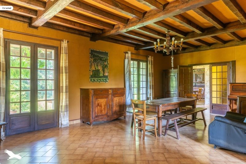 Vente Maison LUBERSAC - 8 pièces -198 m² - (19210)