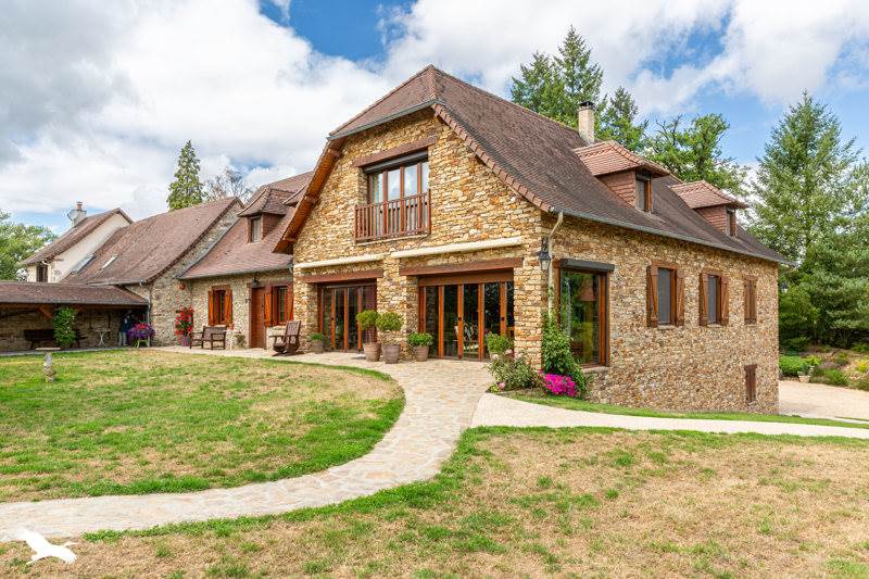 Vente Maison JANAILHAC - 7 pièces -301 m² - (87800)