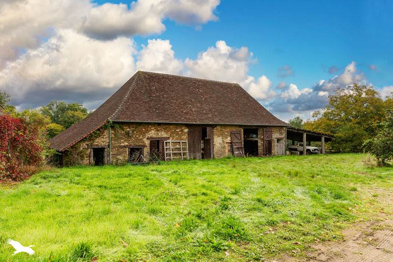 Vente Maison JUMILHAC LE GRAND - 7 pièces -300 m² - (24630)