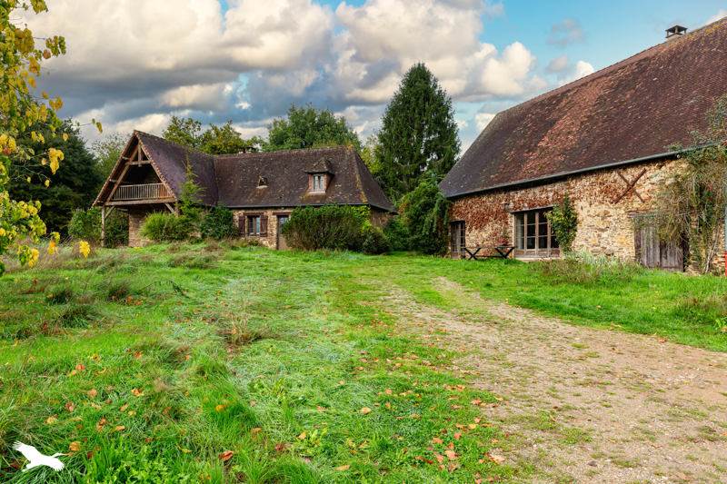 Vente Maison JUMILHAC LE GRAND - 7 pièces -300 m² - (24630)