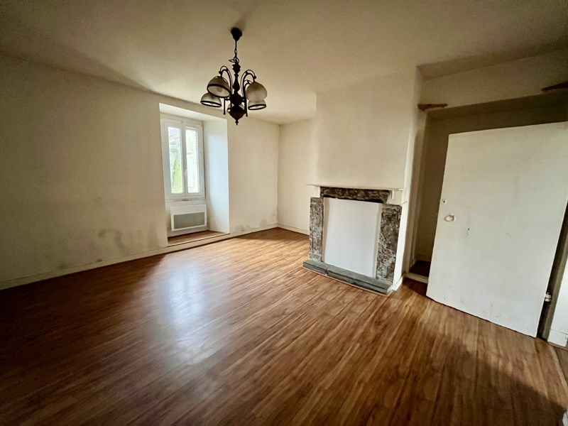 Vente Appartement ST YRIEIX LA PERCHE - 4 pièces -81 m² - (87500)