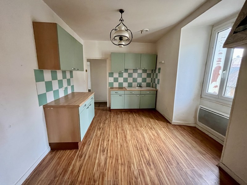 Vente Appartement ST YRIEIX LA PERCHE - 4 pièces -81 m² - (87500)