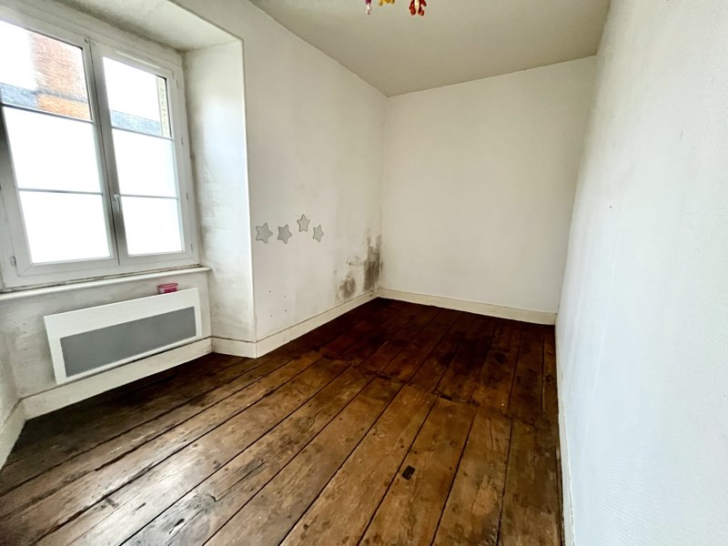 Vente Appartement ST YRIEIX LA PERCHE - 4 pièces -81 m² - (87500)