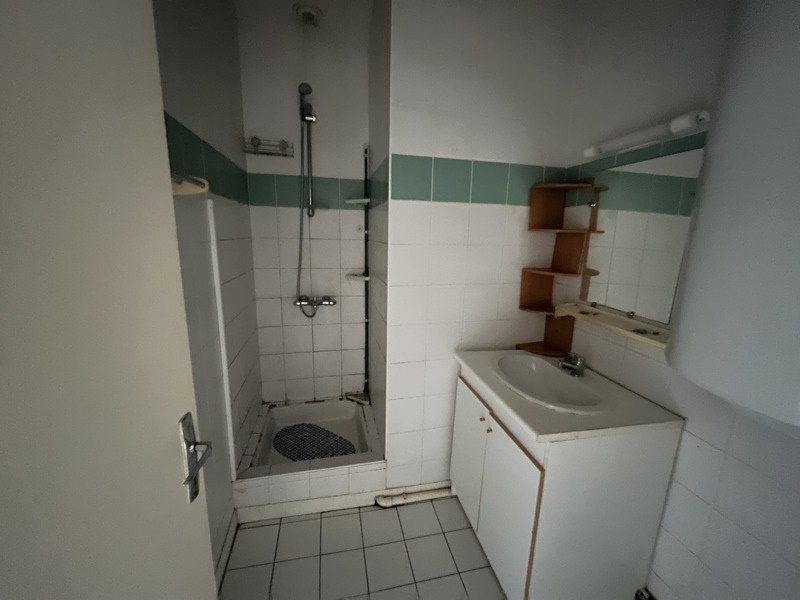 Vente Appartement ST YRIEIX LA PERCHE - 4 pièces -81 m² - (87500)