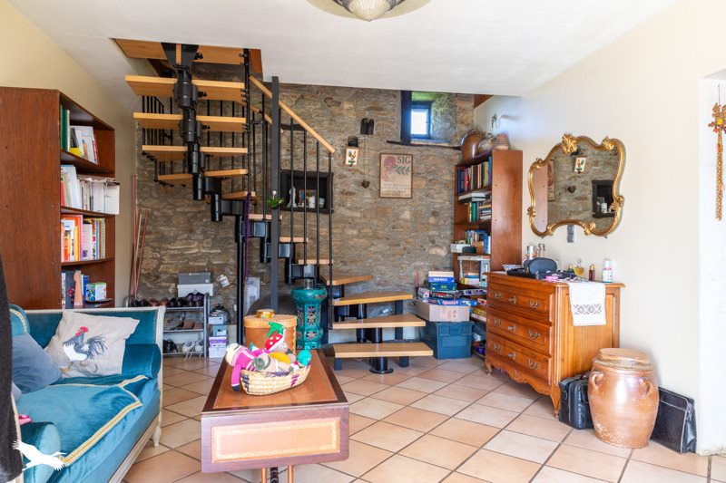 Vente Maison PAYZAC - 6 pièces -276 m² - (24270)
