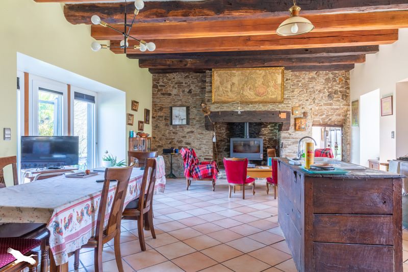 Vente Maison PAYZAC - 6 pièces -276 m² - (24270)