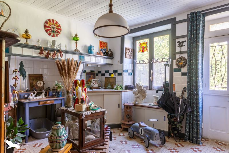 Vente Maison COUSSAC BONNEVAL - 5 pièces -183 m² - (87500)