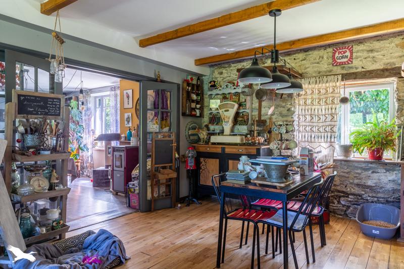 Vente Maison COUSSAC BONNEVAL - 5 pièces -183 m² - (87500)