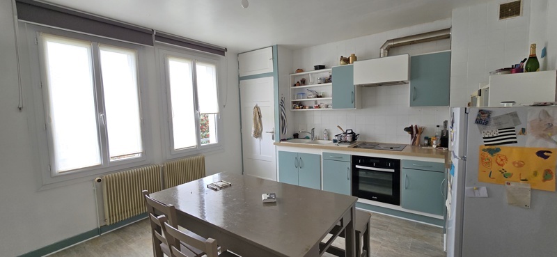 Vente Maison ST YRIEIX LA PERCHE - 5 pièces -71 m² - (87500)