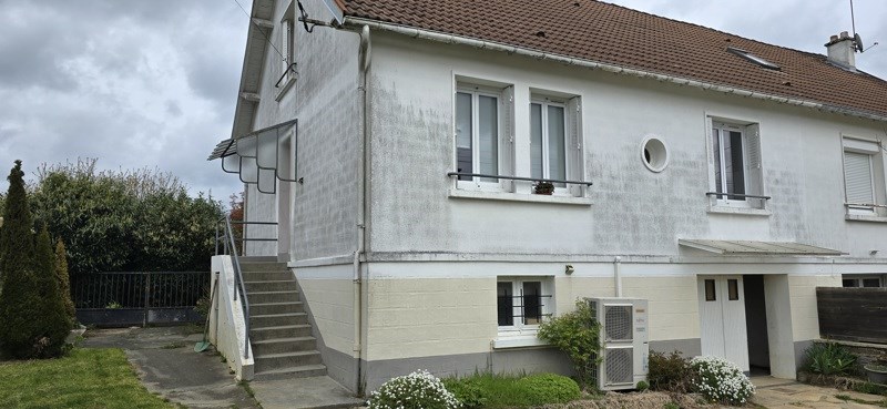 Vente Maison ST YRIEIX LA PERCHE - 5 pièces -71 m² - (87500)