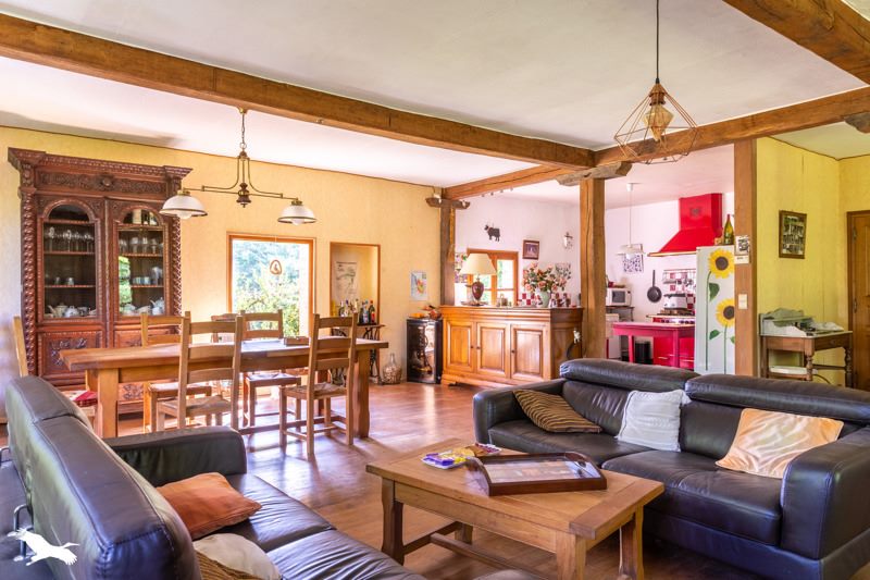 Vente Maison ST YRIEIX LA PERCHE - 4 pièces -143 m² - (87500)