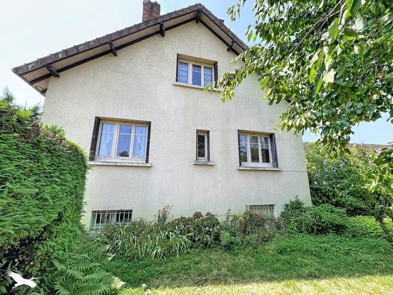 Vente Maison ST YRIEIX LA PERCHE - 5 pièces -105 m² - (87500)