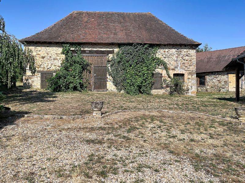 Vente Maison ST PRIEST LIGOURE - 7 pièces -210 m² - (87800)